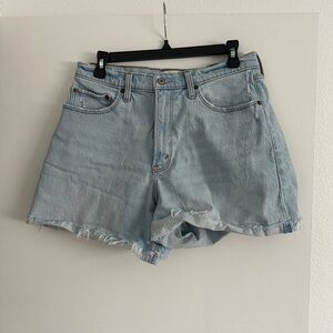 Abercrombie Curve Love High Rise Dad Short